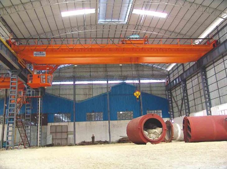 Gru a ponte per magazzino QD 55 Ton