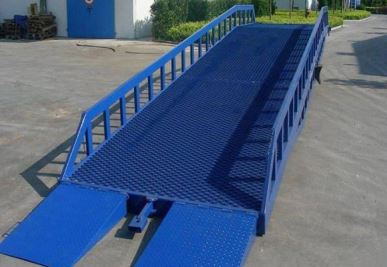 Ponte idraulico mobile