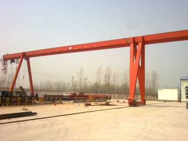 Gru a cavalletto all'aperto singola trave 32 Ton