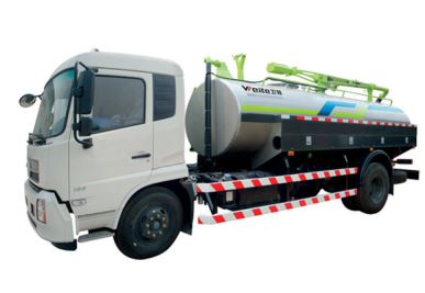 Camion di aspirazione delle acque reflue